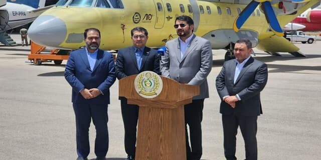 هواپیمای ایرانی «سیمرغ» پرواز کرد