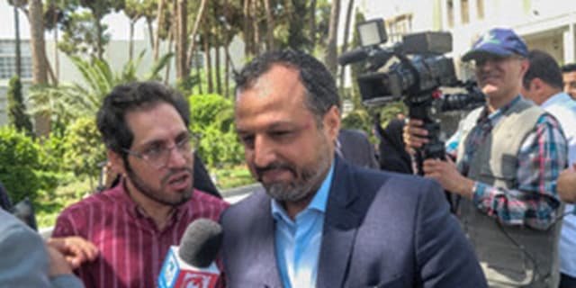 خبرخوش وزیر اقتصاد از مذاکرات خوب برای آزادسازی پولهای بلوکه شده ایران در کره جنوبی
