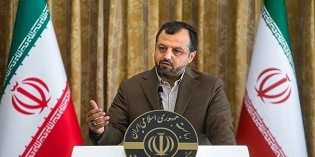 وزیر اقتصاد: از تله رشد اقتصادی پایین و سرمایهگذاری صفر خارج شدیم