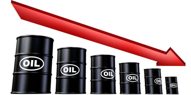 نفت در سرازیری کاهش قیمت افتاد