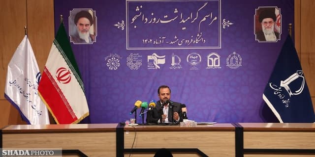 نقد و مطالبه گری را قدر بدانیم/ پای وعدههای اقتصادی و شفافیت ایستادیم