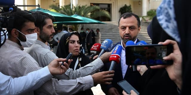 تاكید رئیس جمهور بر خاتمه دادن به صف وام ازدواج