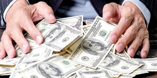 عرضه سنگین ارز در نیما و کنترل رشد هیجانی دلار در بازار سفتهبازی درهم