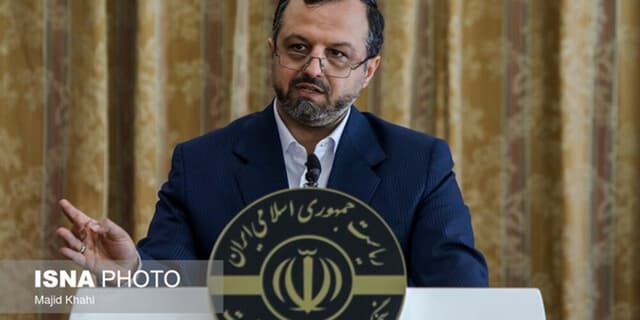 تغییر ساعت کاری فعلا در دستور کار نیست/ مشوقها برای سرمایهگذاران داخلی و خارجی بیشتر می شود