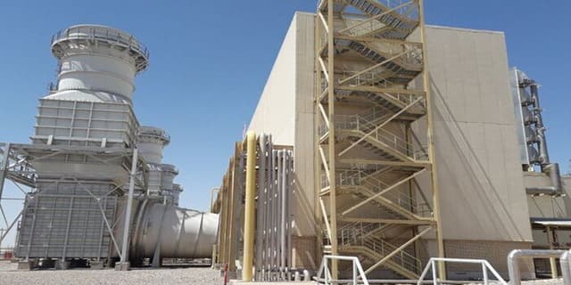 سرمایهگذاری ۴۰۰ میلیون یورویی دولت سیزدهم در نیروگاه سیکل ترکیبی قدس سمنان