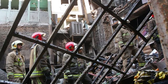 آتش سوزی کارگاه ساختمانی در تهران ۶ کشته داشت