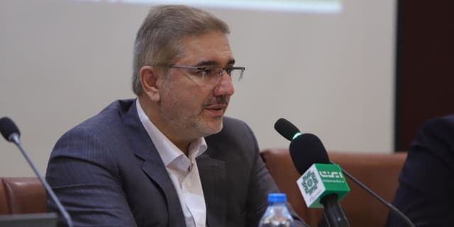 اولویت دولت حل مسائل زمین مانده استانها است/ تلاش مضاعف برای حل مشکلات مردم
