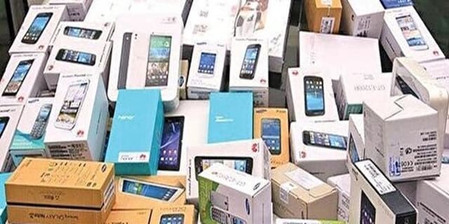 حقوق ورودی انواع گوشی اعلام شد