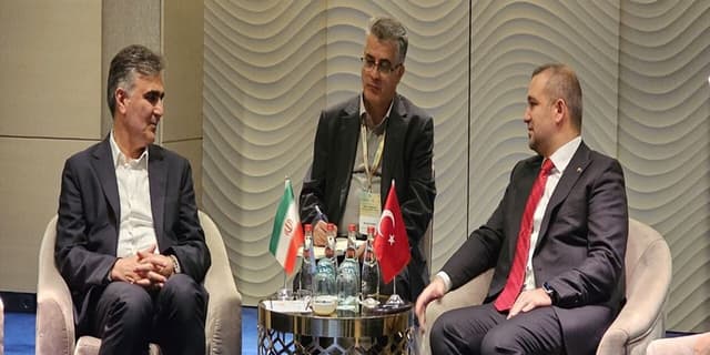 روسای بانک مرکزی ایران و ترکیه دیدار کردند
