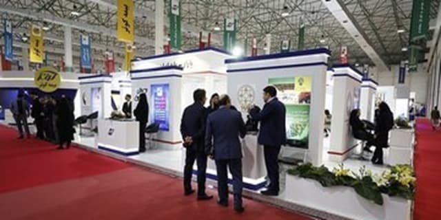 بانکداری خرد را به لندتک ها و اپلیکیشنهای بانکی واگذار می کنیم