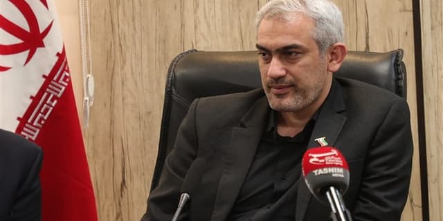 گسترش بازار سرمایه را جدیتر دنبال میکنیم/ مالکیت و مدیریت فعالیتهای اقتصادی را به بخش خصوصی واگذار میکنیم