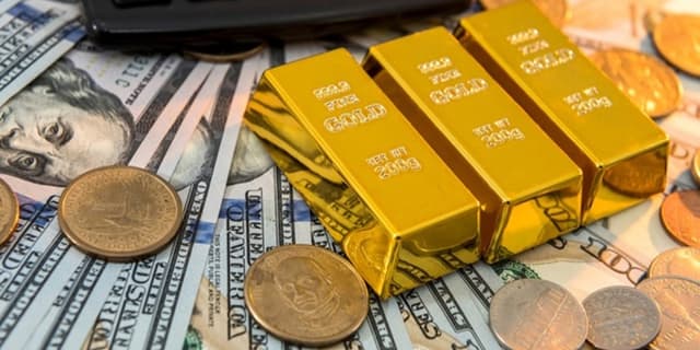 افت قیمت دلار و سکه با سیگنالهای مثبت/ بازار در مدار ثبات و انتظار