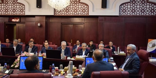 برگزاری مجمع عمومی سالیانه بانک صنعت و معدن با حضور وزیر اقتصاد