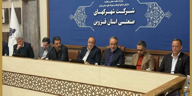 تسریع در پرداخت تسهیلات بانك صنعت و معدن به صنعتگران استان قزوین